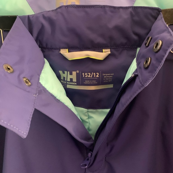 Girls Helly Hansen Summit Jacket and Pants.  Girls Size 12 - Picture 12 of 14